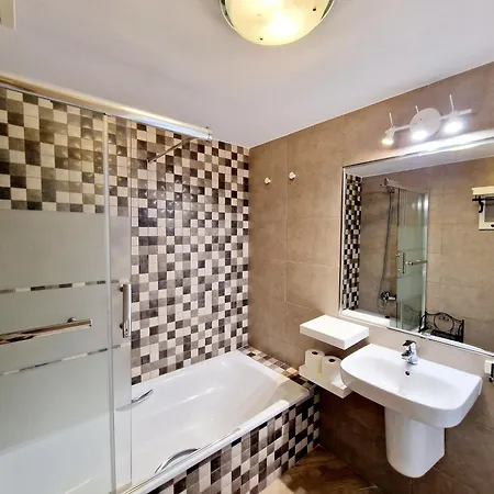 Light & Sea In Calahonda Apartamento