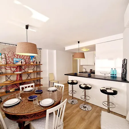 Apartamento Light & Sea In Calahonda *
